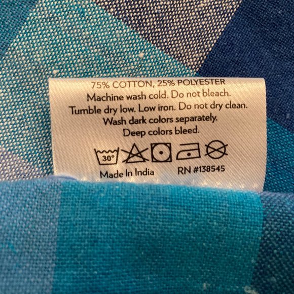 Country Living Vintage Cotton Large Blue Check Tablecloth  96" x 57" - Picture 7 of 7